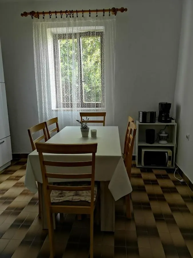 Apartment Kalavojna Rakalj