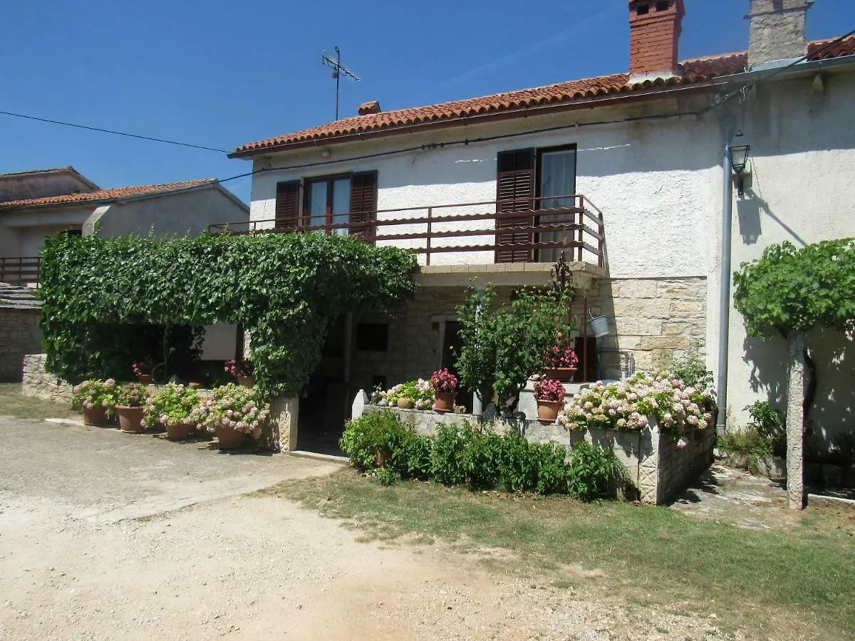 Apartment Kalavojna Rakalj Croatia