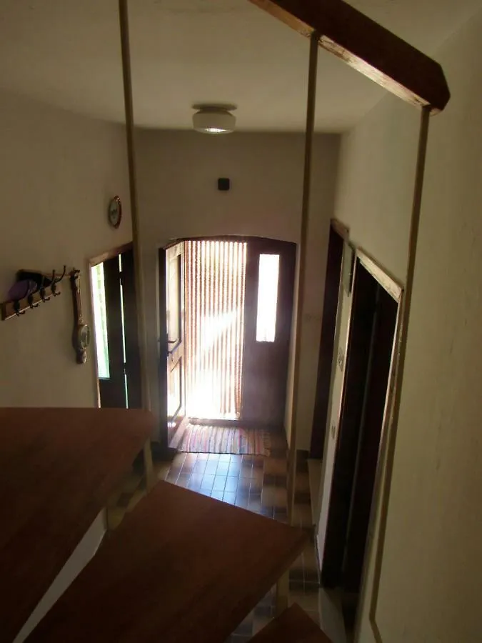 Apartment Kalavojna Rakalj